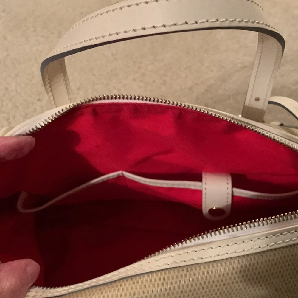 Dooney & Bourke Cream/Tan Panama Barrel Bag With Adjustable Crossbody Strap NWOT - Picture 12 of 17